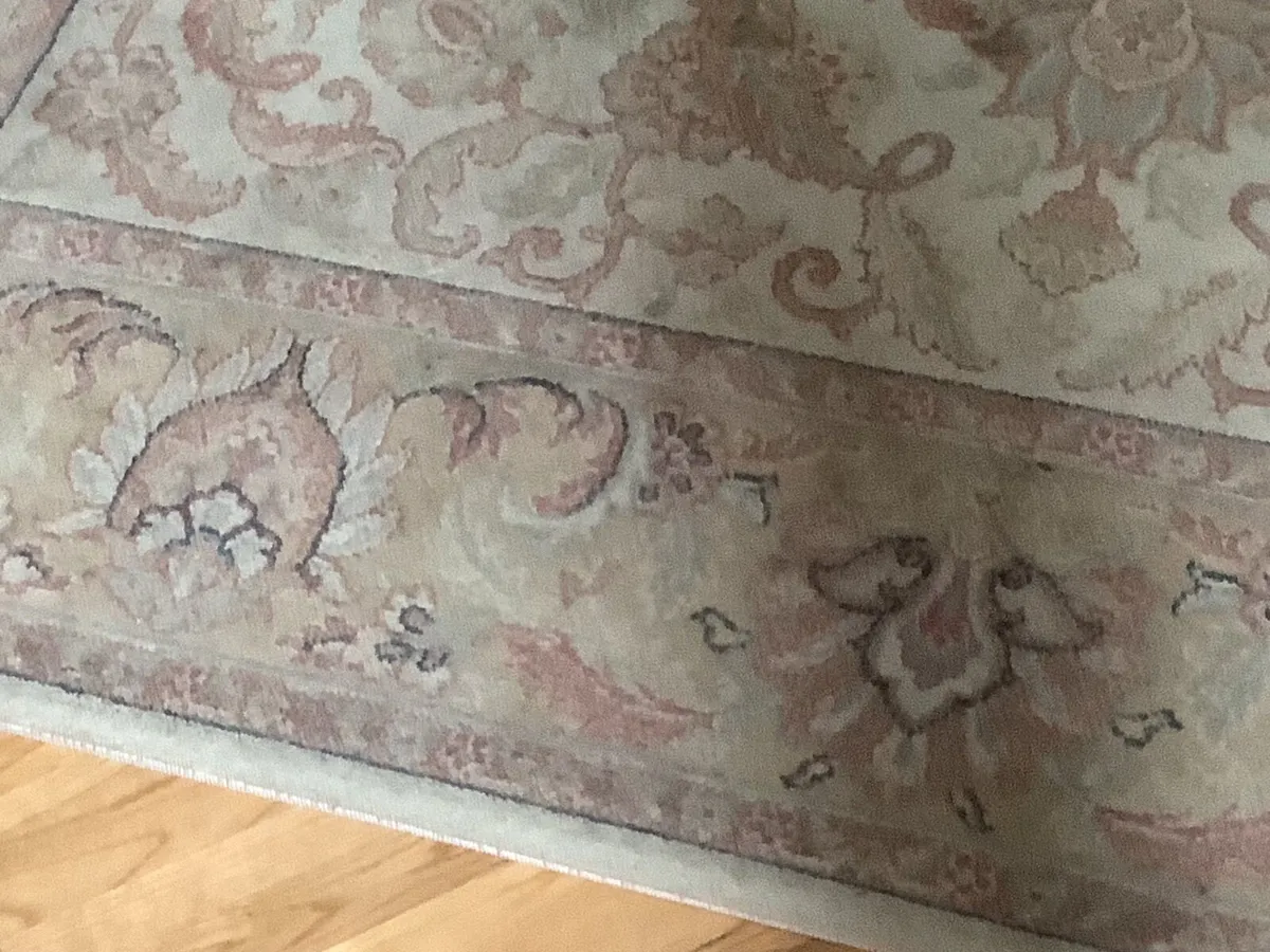 Royal Keshan Handmade Rug - Image 2