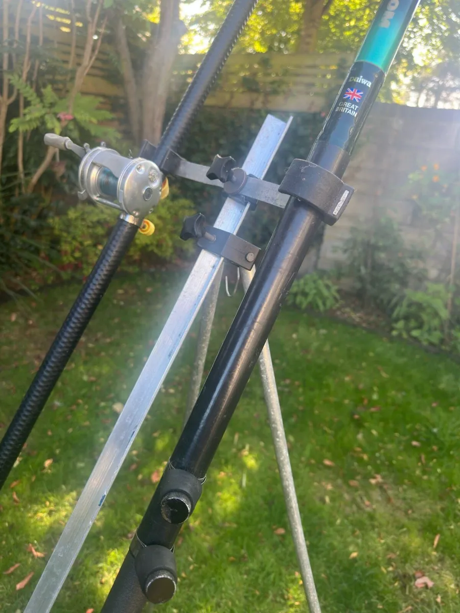 2 beachcaster multiplier fishing rods - Image 2