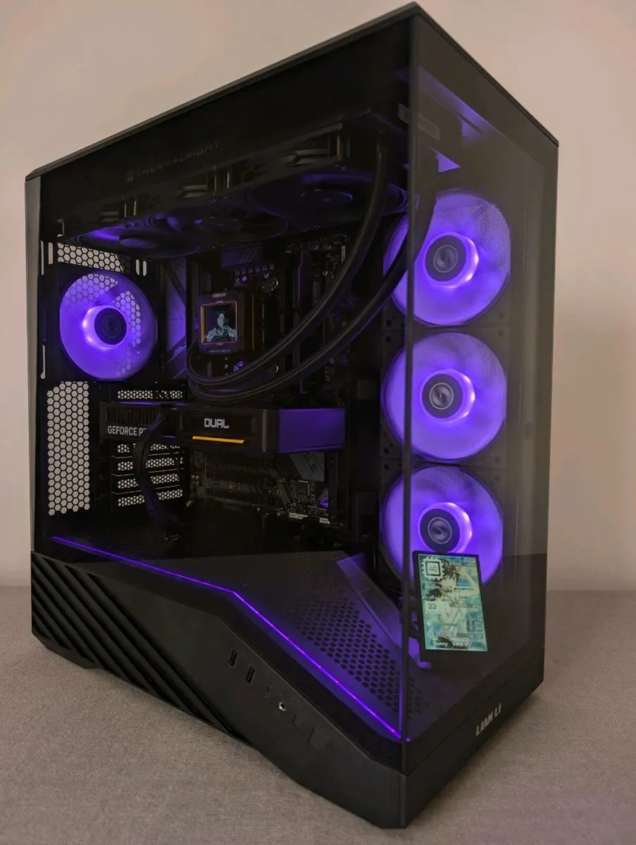 Lian Li Performance Gaming PC | AM5  | RTX | LCD - Image 2