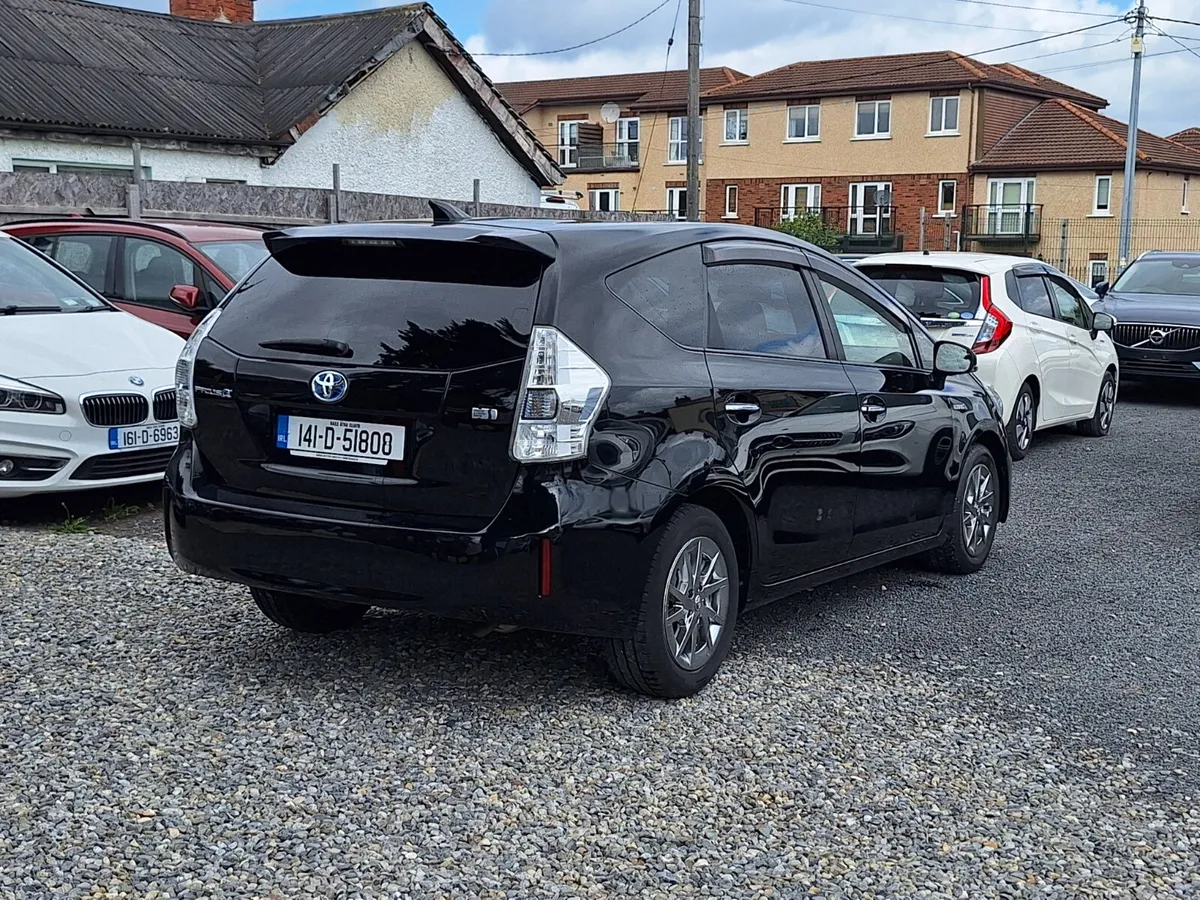 Toyota Prius 7 SEATER AUTO | very low mileage - Image 3