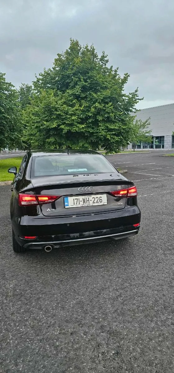 Car - Image 3