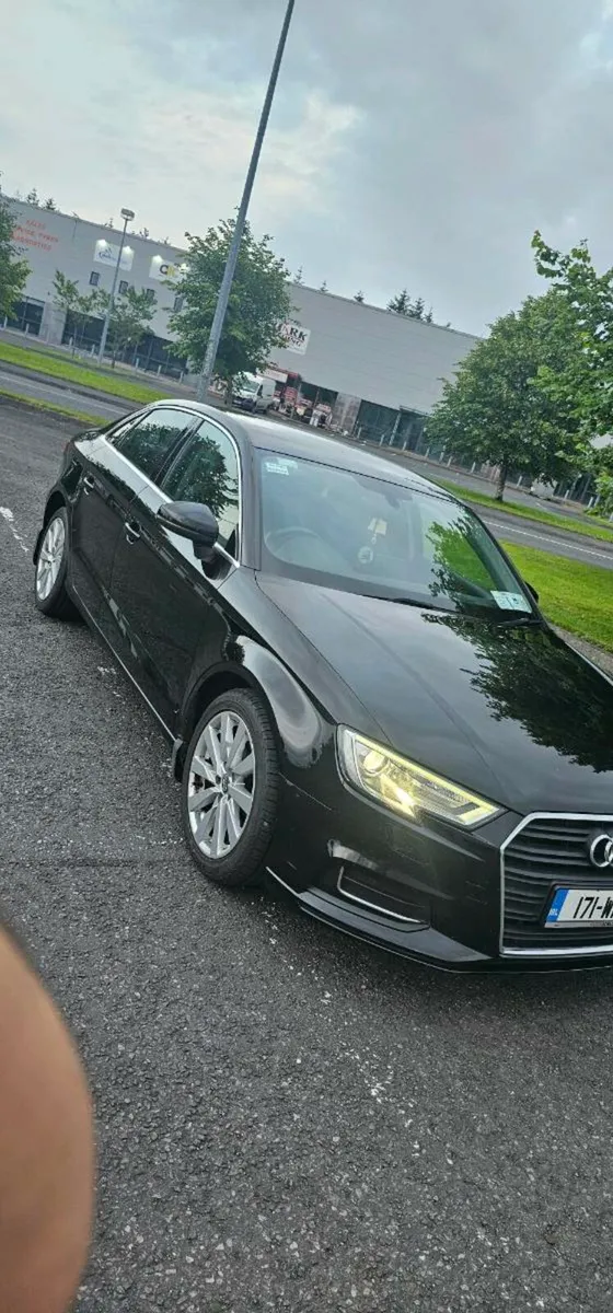 Audi A3 2017 - Image 2