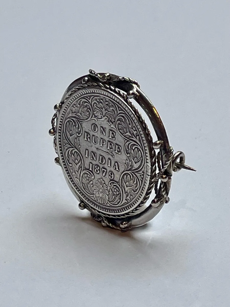 Antique Silver Brooch - Image 1