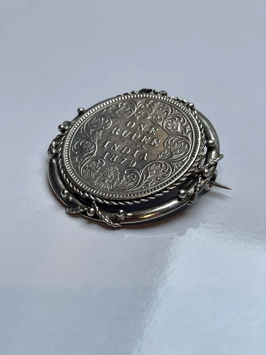 Antique Silver Brooch - Image 2