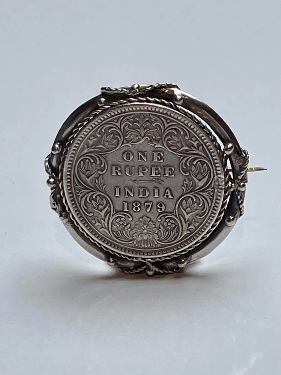 Antique Silver Brooch - Image 4