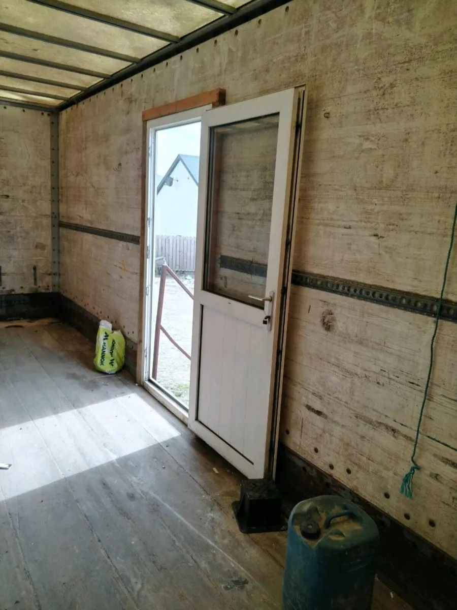 Container - Image 2
