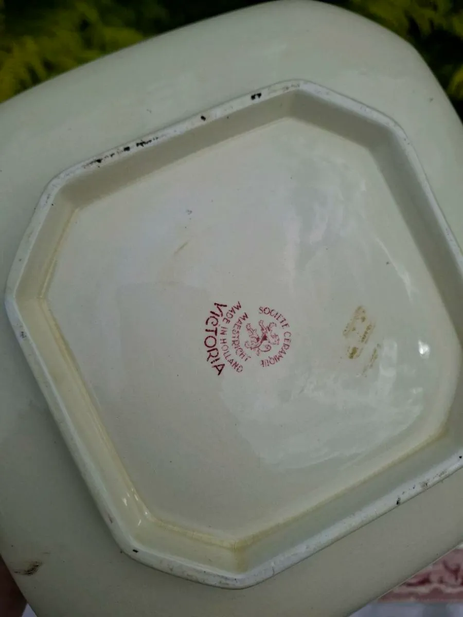 Old victoria soup tureen possible to post - Image 4