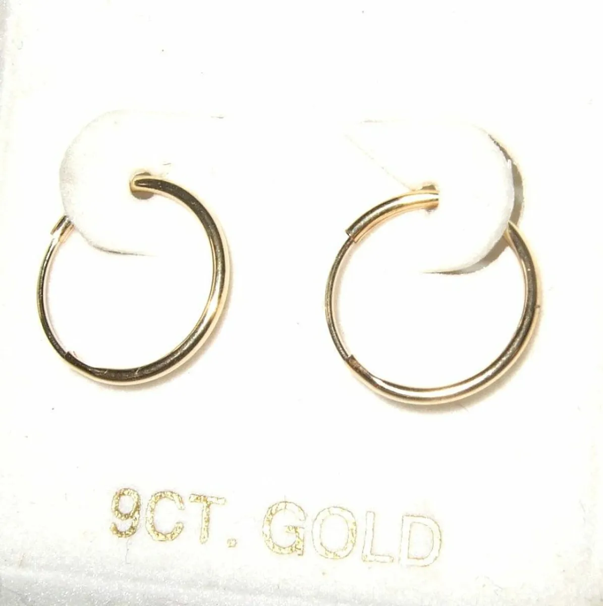Vintage 9ct Gold Sleeper Earrings - Image 3