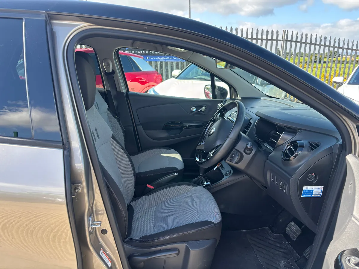 Renault Captur Life Automatic 2016 - Image 4
