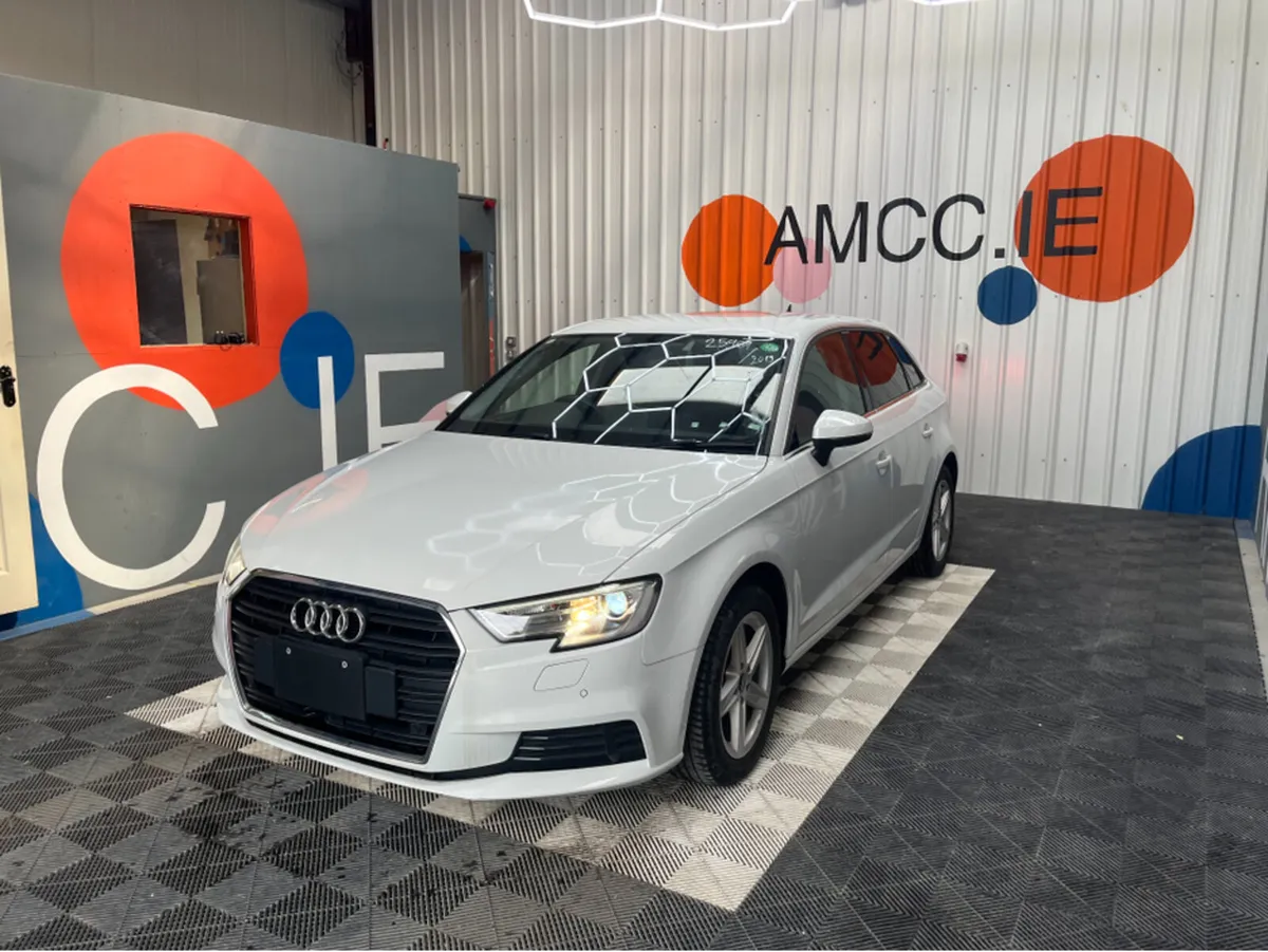 Audi A3 1.4 TFSI SPORTBACK / 33k KMs / REVERSE CAM - Image 3