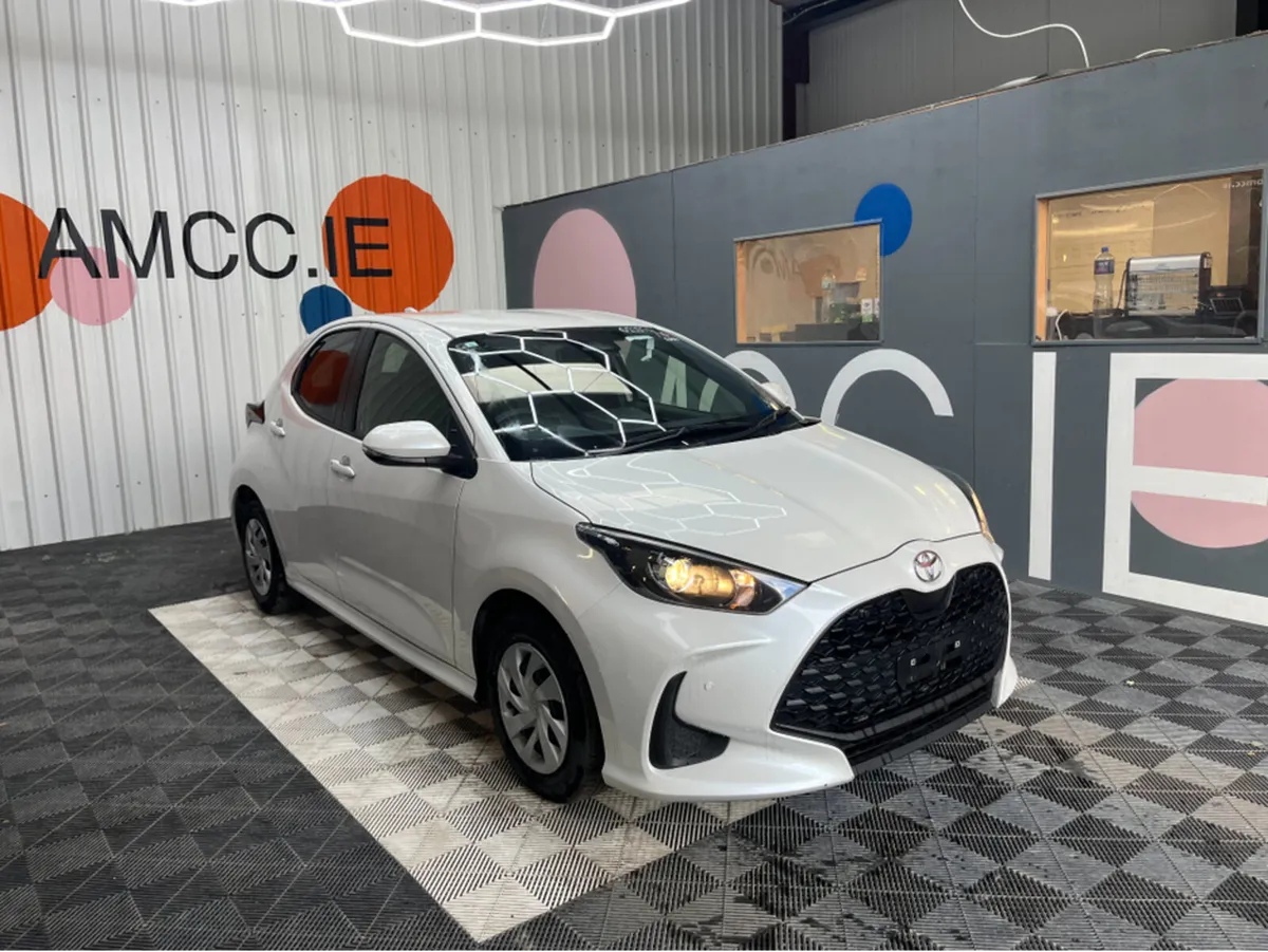 Toyota Yaris 1.0 PETROL / 8k KMs / REVERSE CAMERA - Image 1