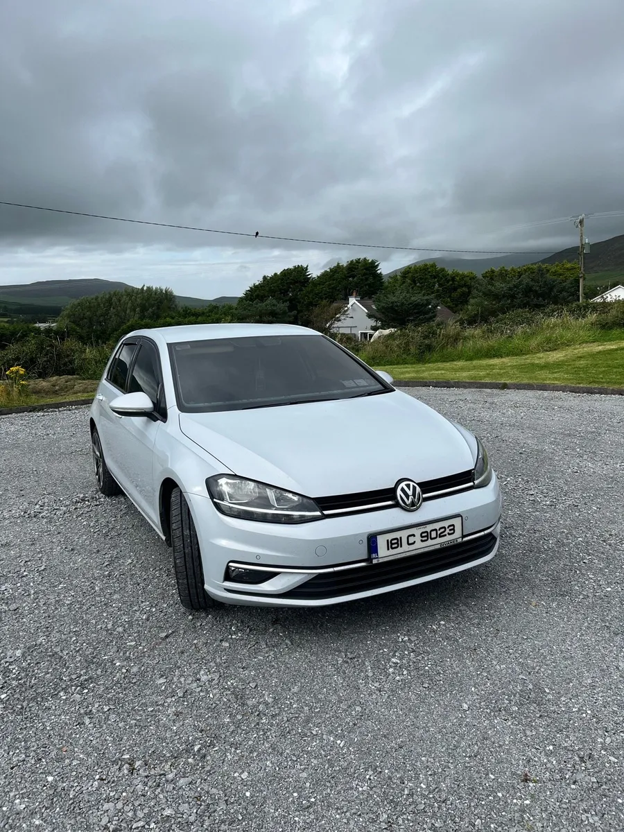 Volkswagen Golf - Image 4