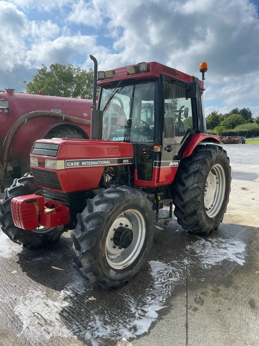 Case international 895xl - Image 3