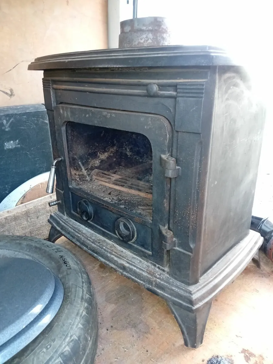 Back boiler stove