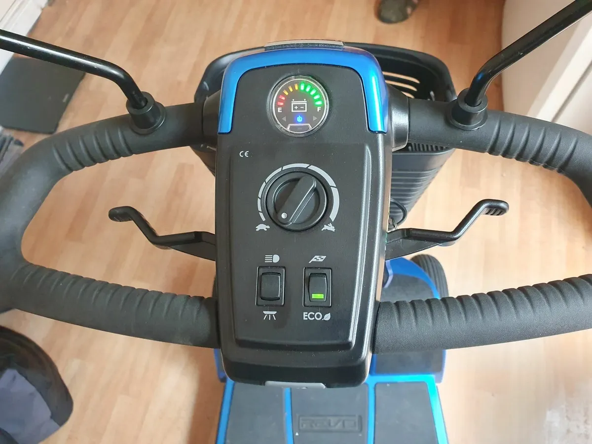 Pride Revo 2.0 Mobility scooter - Image 3