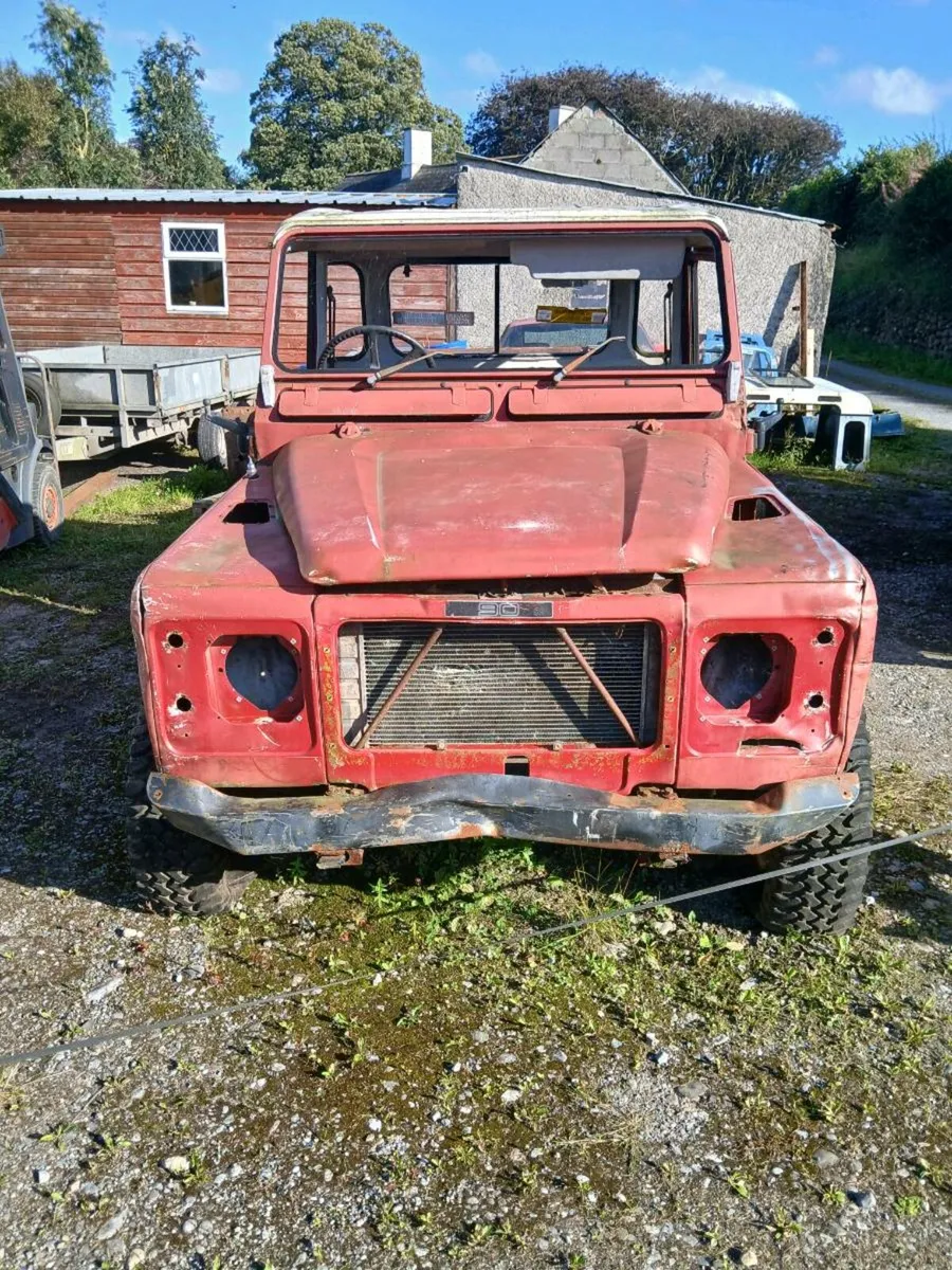 Land Rover Defender Pickup 1990 - Image 4