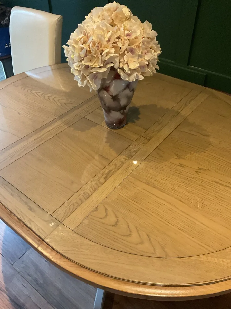 Dining table w/ chairs - Image 3