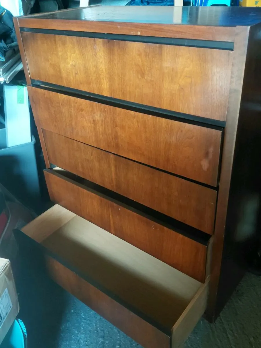 House clearance - Image 2