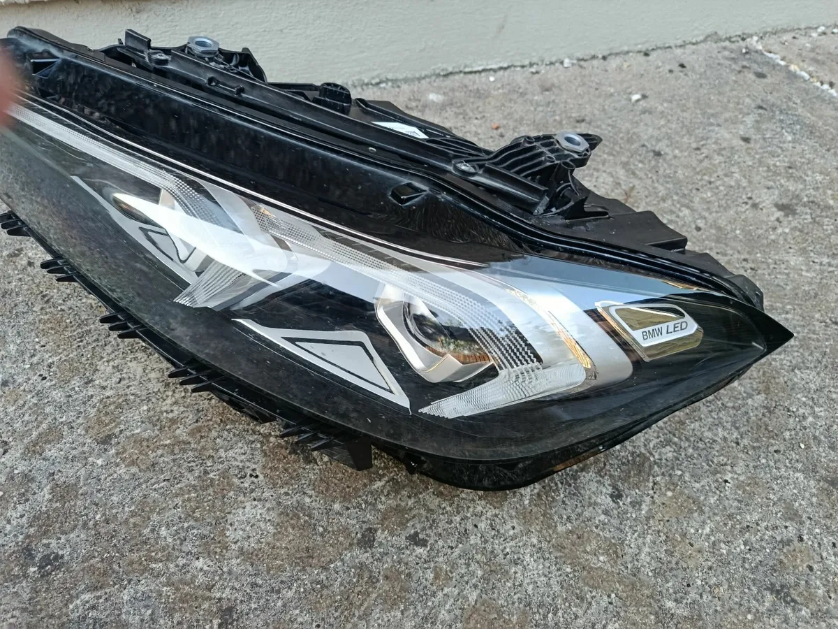 BMW 320,2023 LCI Model - Image 2