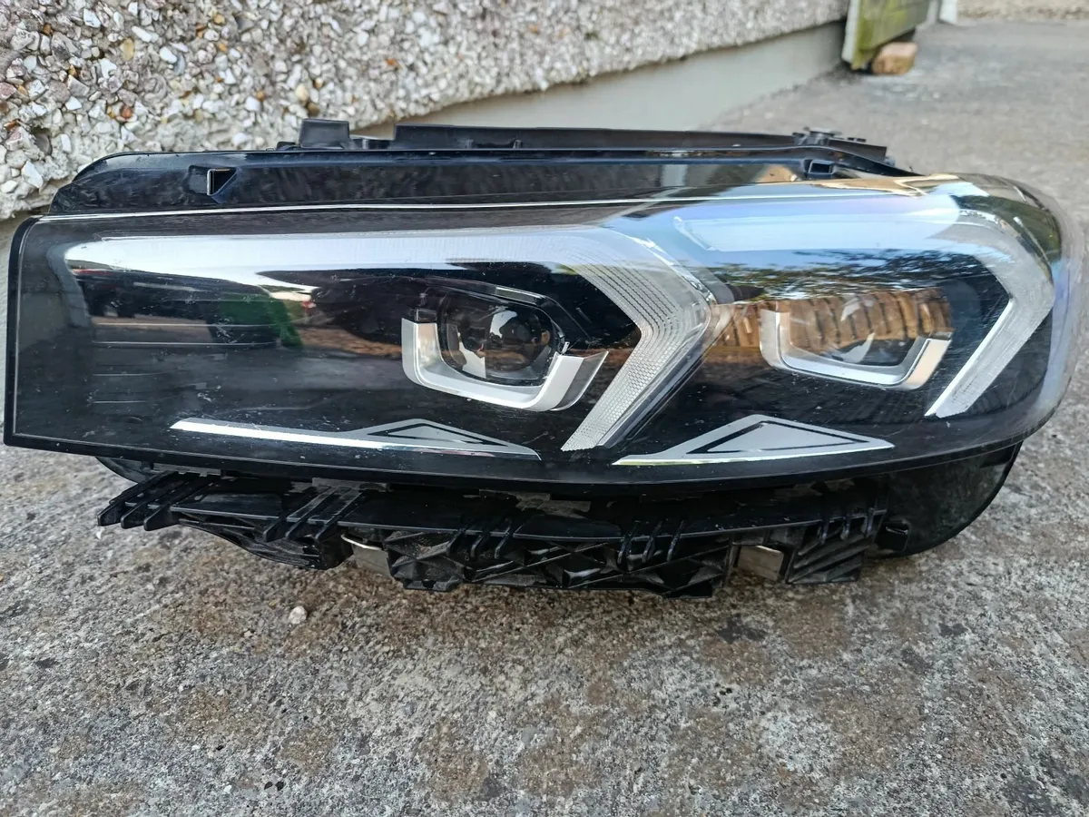 BMW 320,2023 LCI Model - Image 3