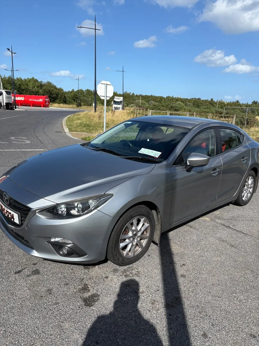 Mazda Mazda3 2015 - Image 1
