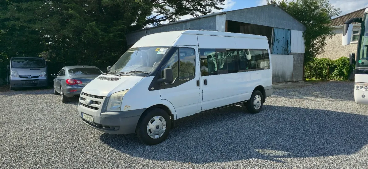 Ford Transit 2010 - Image 1