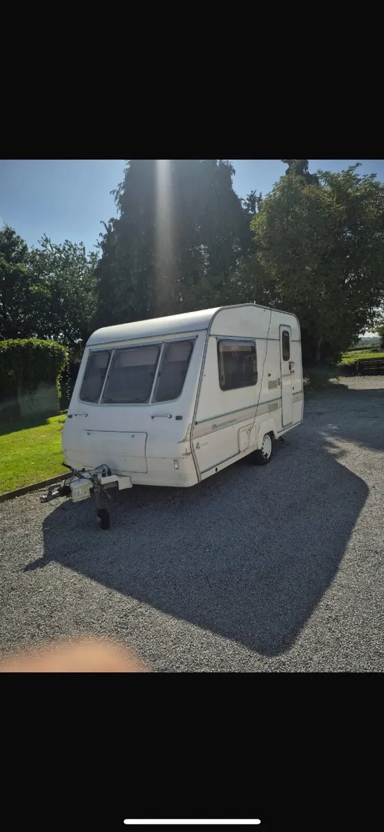 Caravan - Image 1