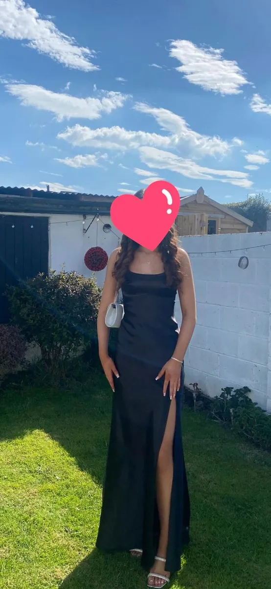 Black Lucy style dress, size small - Image 2