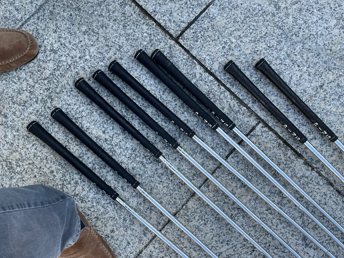 Golf clubs - Image 2