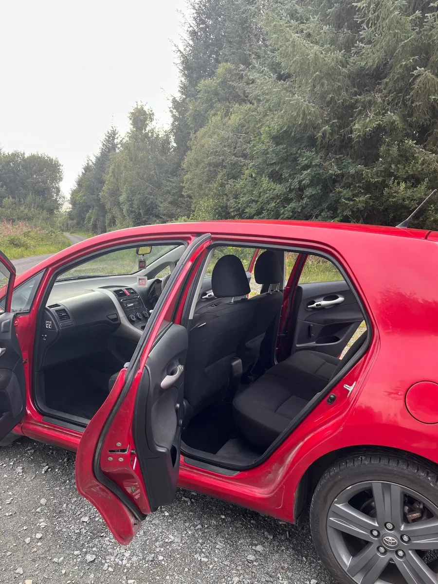 Toyota Auris 2008 - Image 4