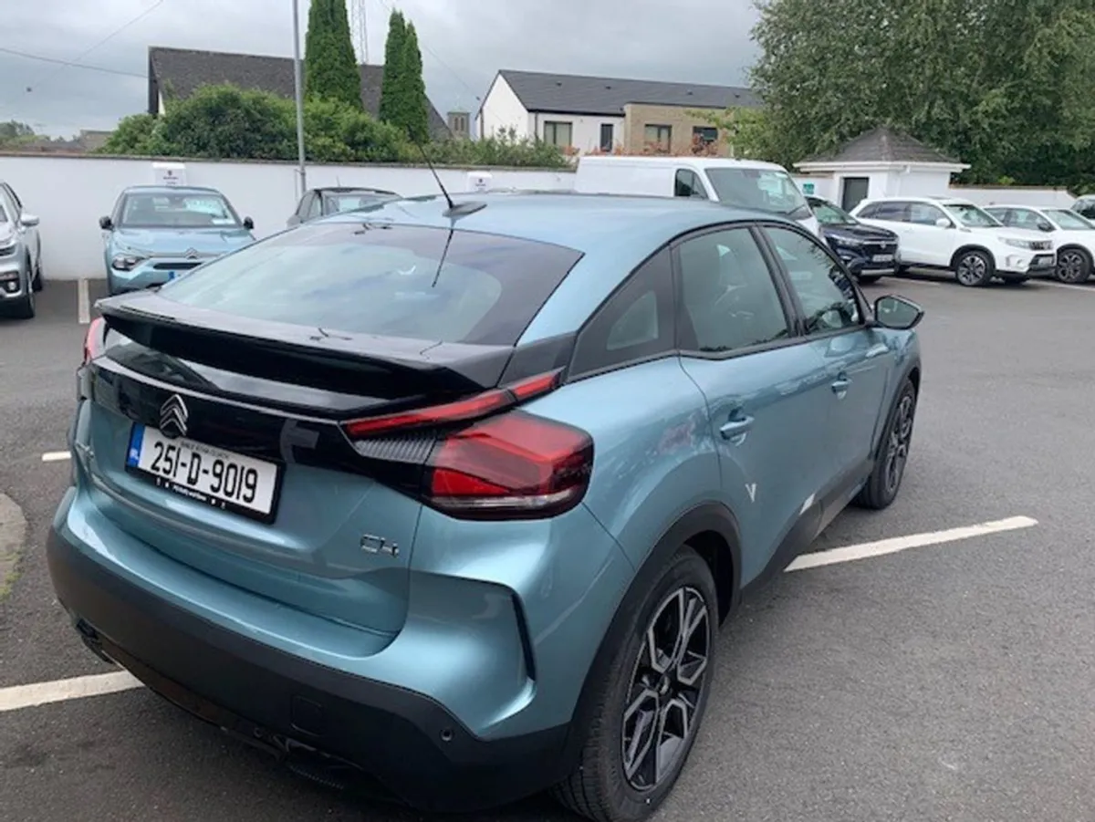 Citroen C4 Efeel Pack 50kwh 136BHP My26 - Image 3