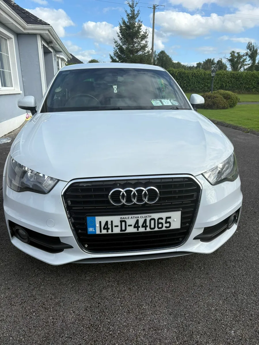 Audi A1 1.6 TDI SLine - Image 2