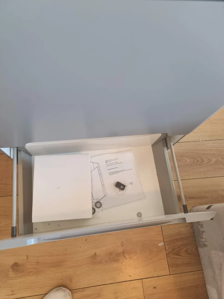 New Vanity unit and mirror - Image 4