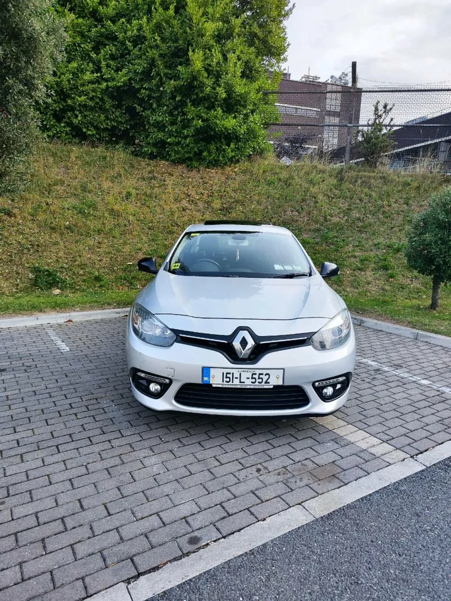 Renault Fluence Limited Edition Low Miles - Image 2