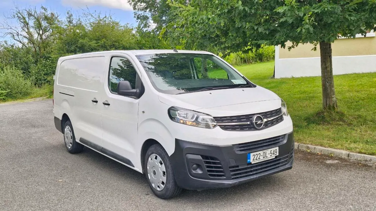 2022 opel vivaro l2h1-1,5 100ps 6sph new doe - Image 3