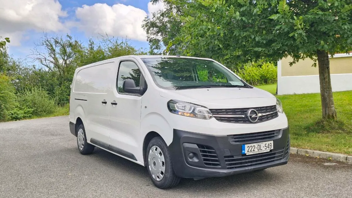 2022 opel vivaro l2h1-1,5 100ps 6sph new doe - Image 4