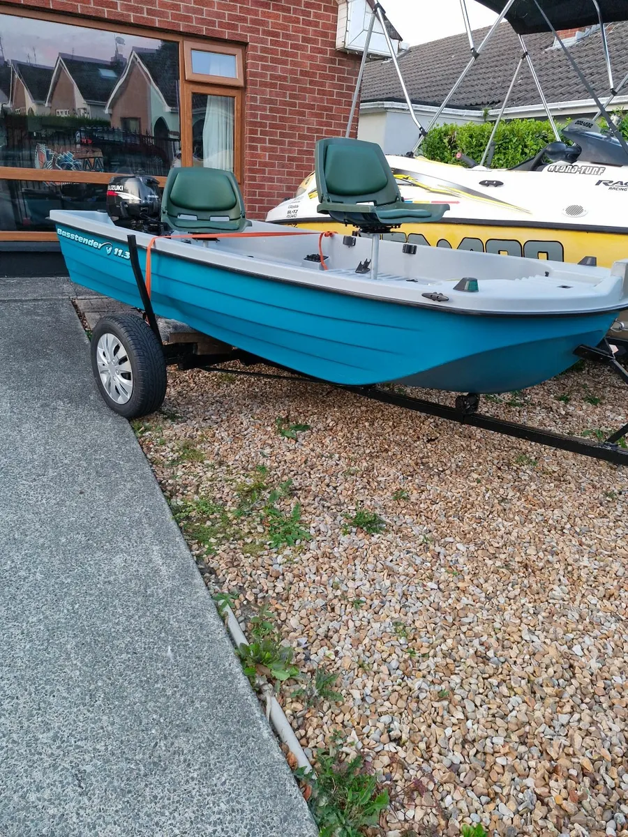 American Jon boat 11ft 3inches - Image 2