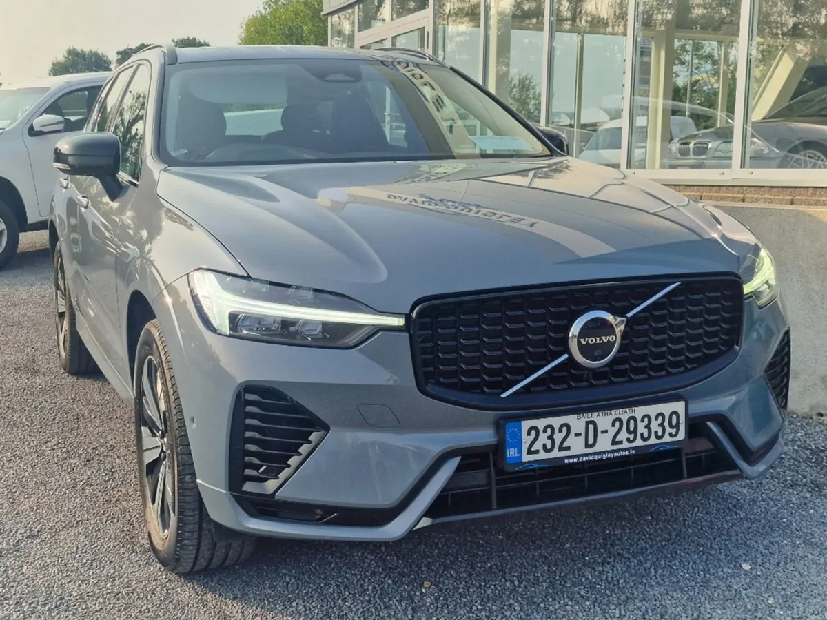 Volvo XC60 Recharge T6 Plus AWD - Image 2