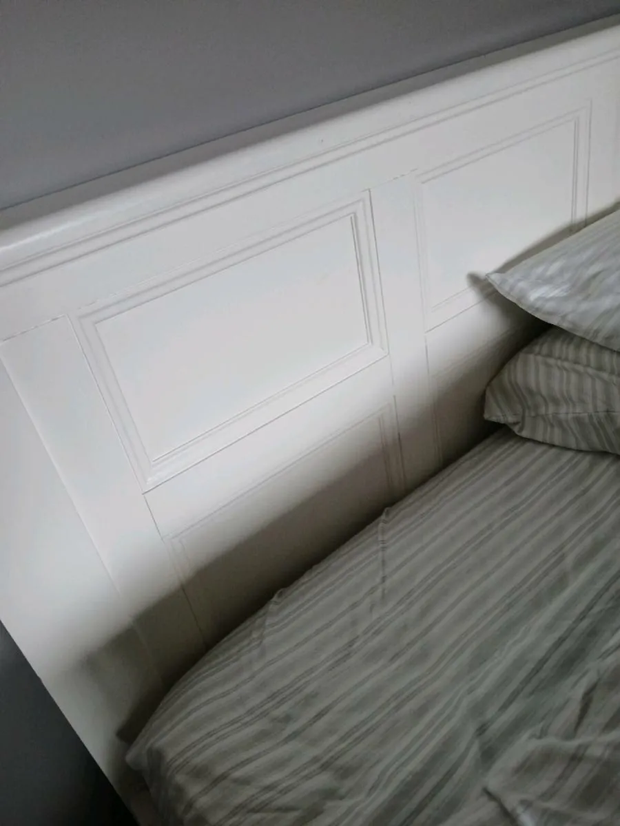 Bedframe - Image 1