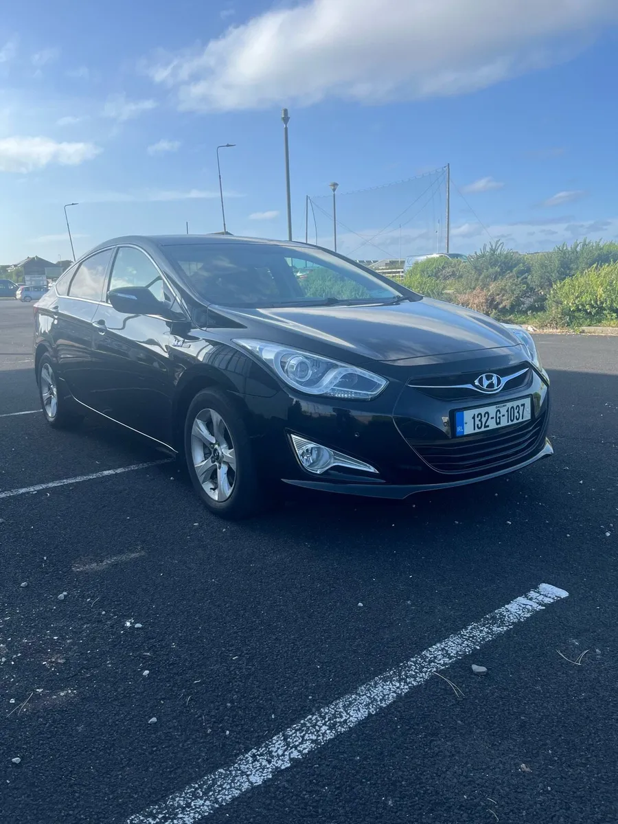 Hyundai I40 1.7 executive - Image 1