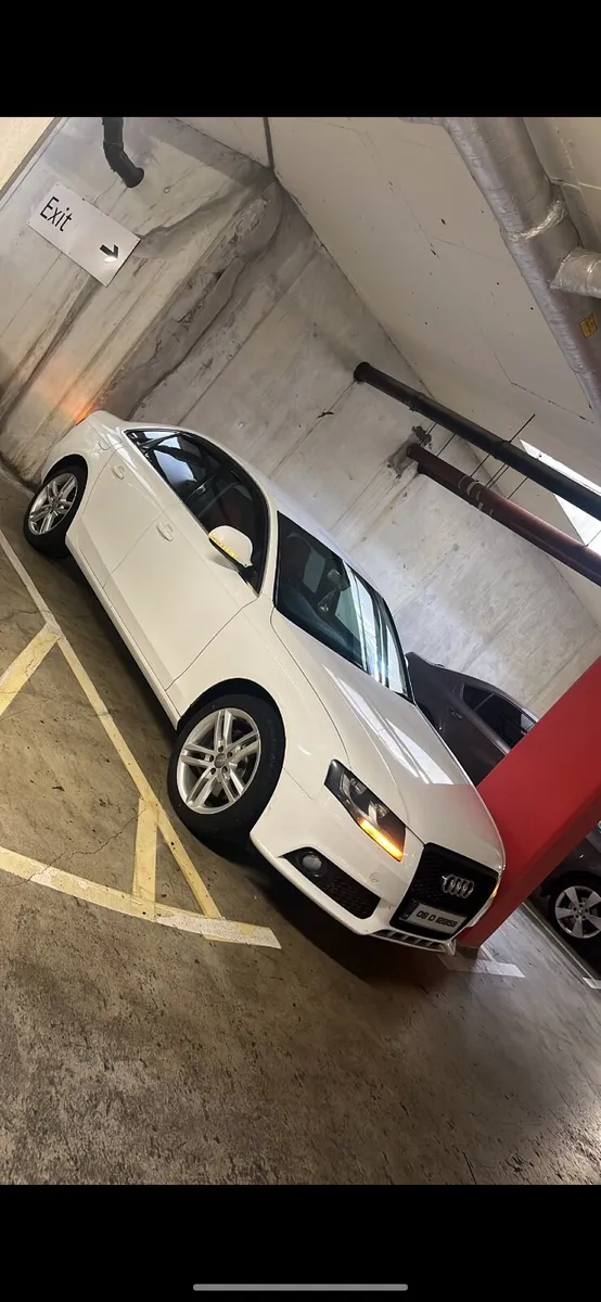 Audi A4 2008 - Image 4
