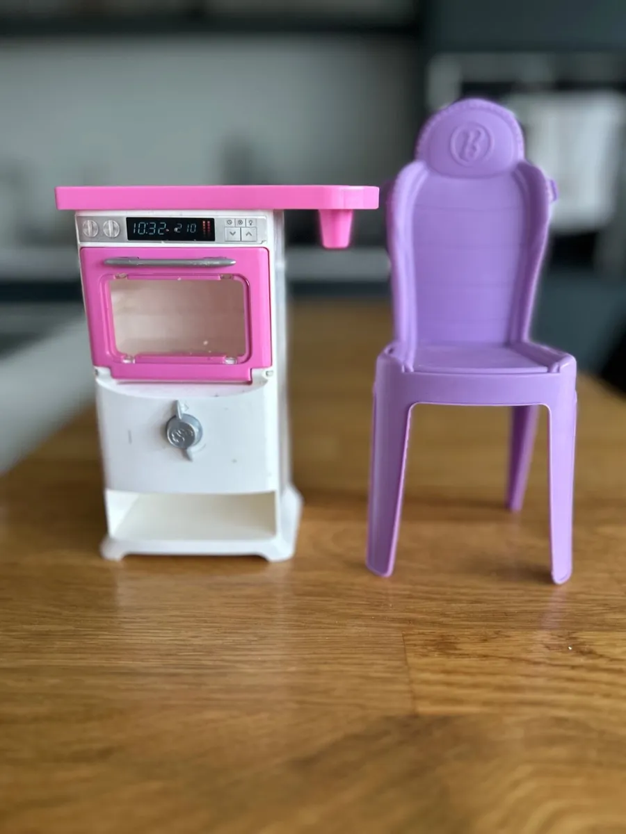 Barbies - Image 3