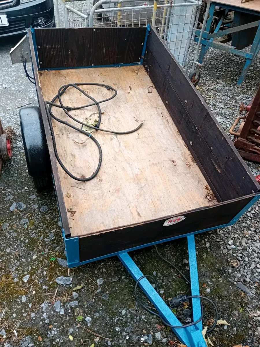 Car Trailer