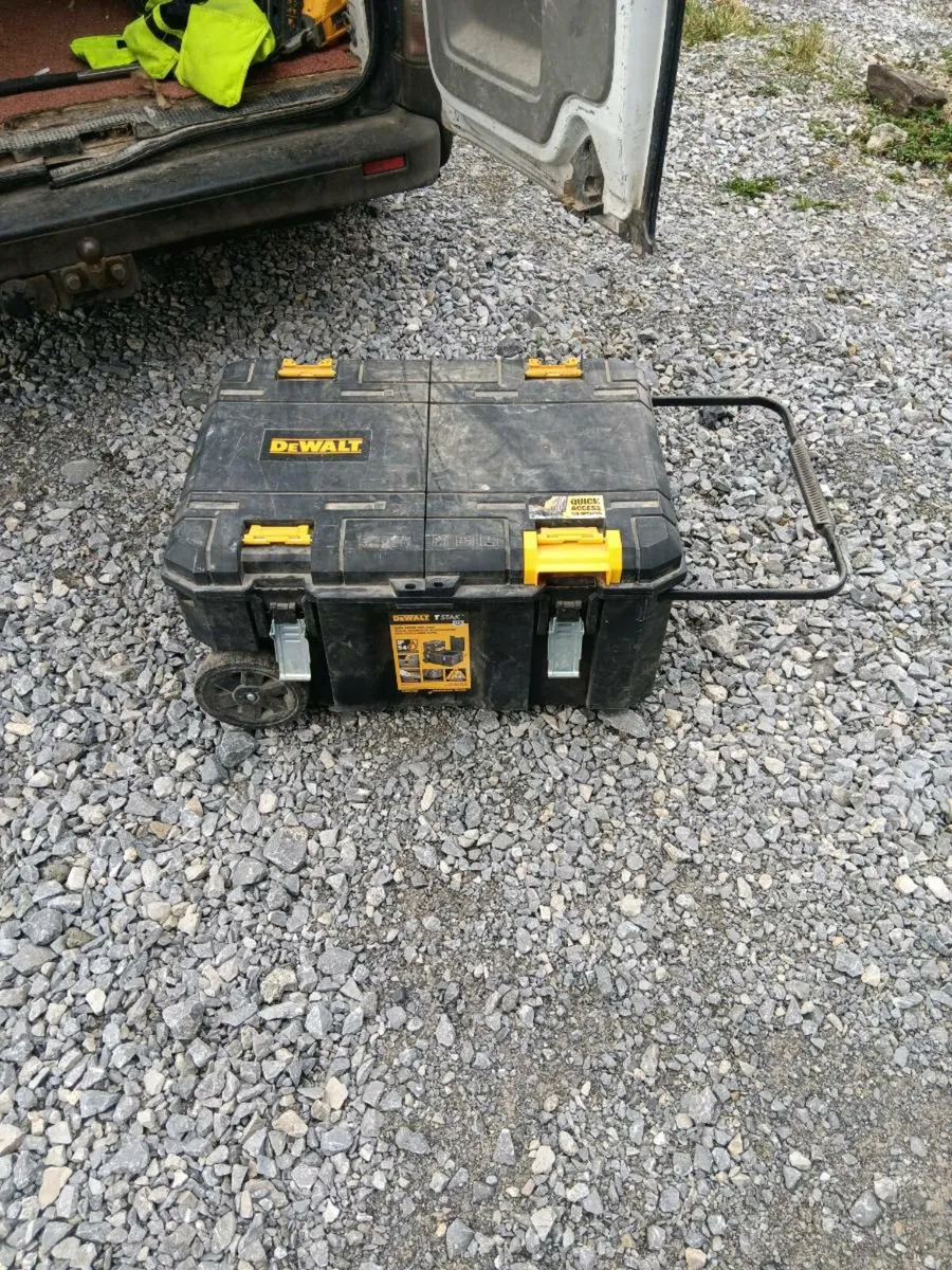 Garage clear out - Image 4