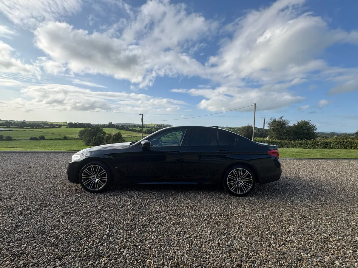 BMW 530e M Sport - Image 2