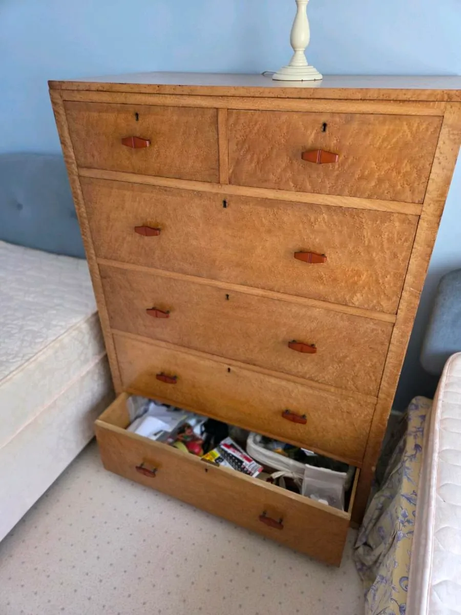 Chest of drawers - Image 4