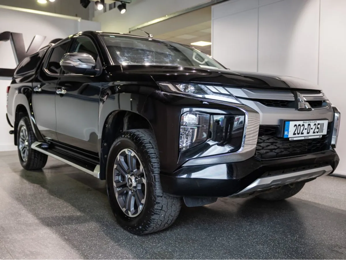 Mitsubishi L 200 2.2 Di-d Warrior Double CA 2.5 D - Image 1