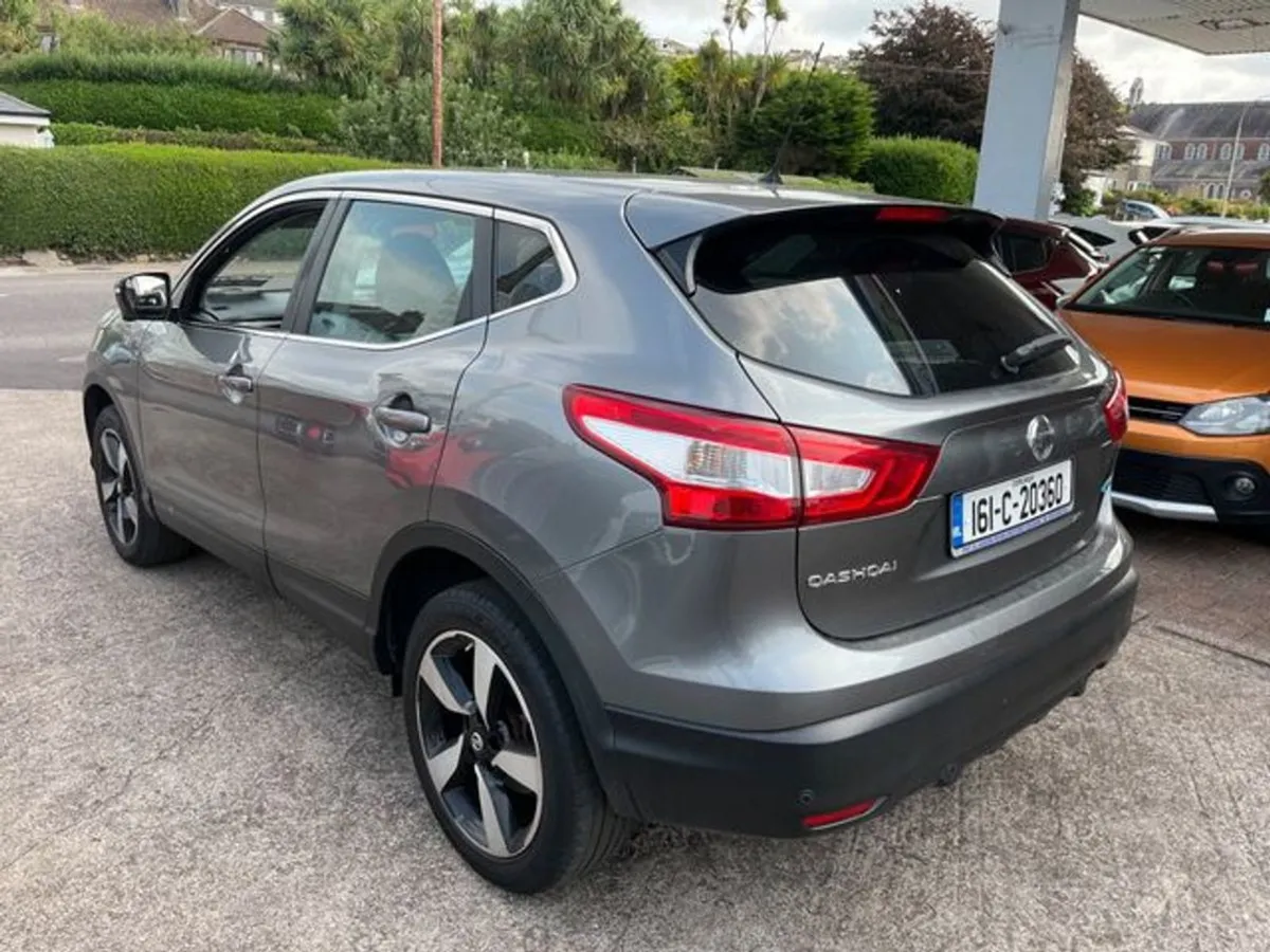 Nissan QASHQAI 1.5 DCI N-connecta 110PS 5DR - Image 4