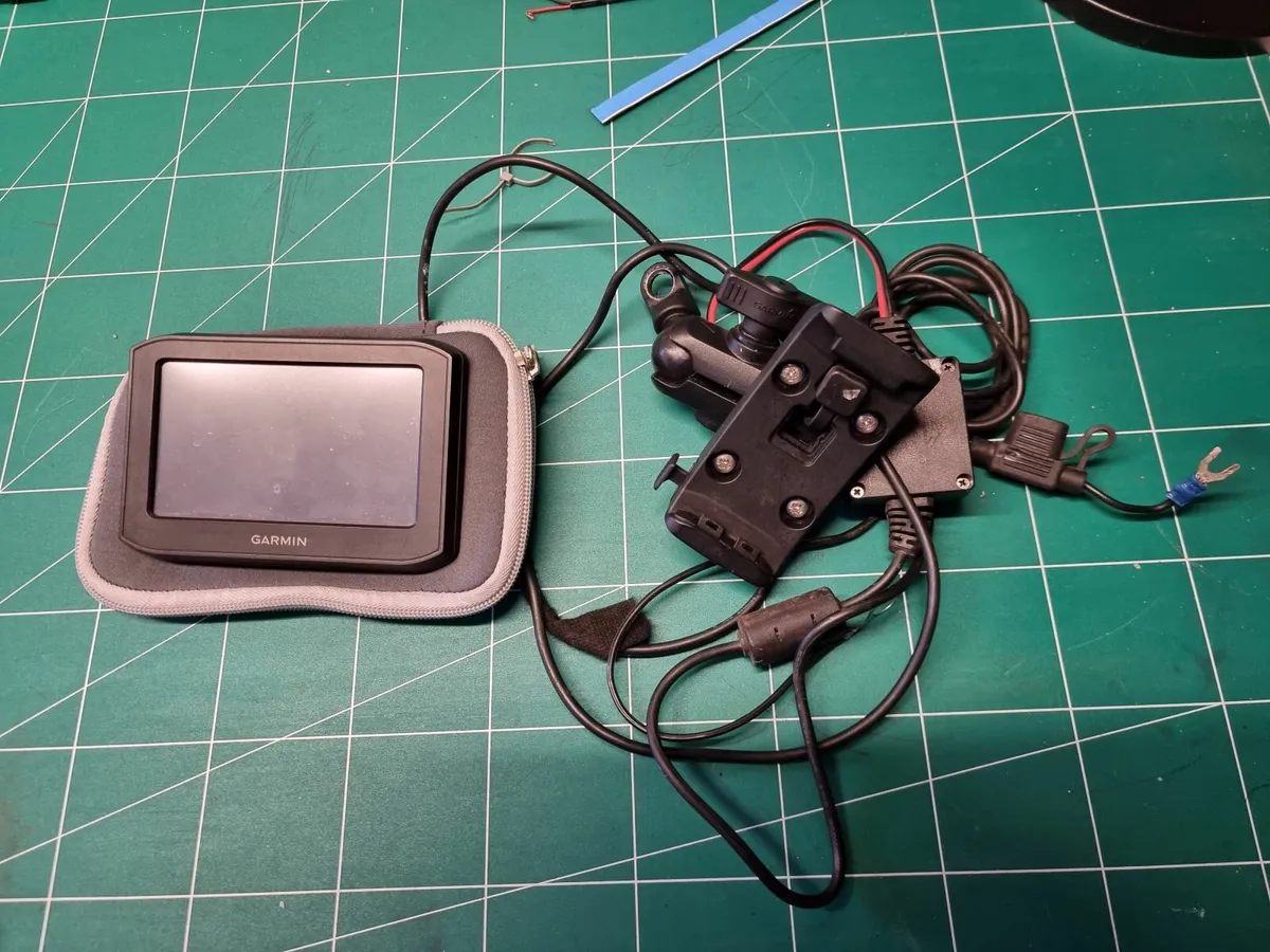 Garmin Zumo 396 - Image 1