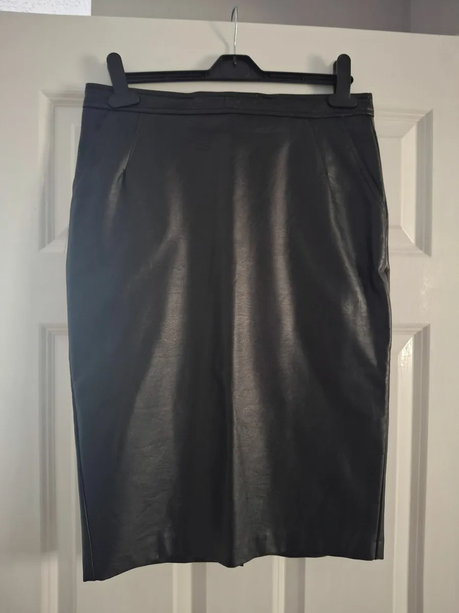 Skirt - Image 2